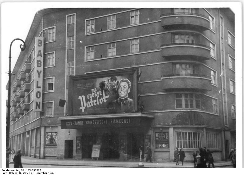 Berlin, Luxemburgplatz, Kino "Babylon"
