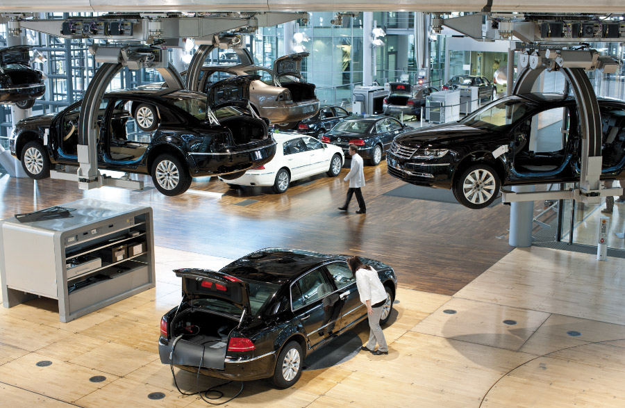 Die Glaeserne Manufaktur in Dresden/Fertigung Volkswagen Phaeton