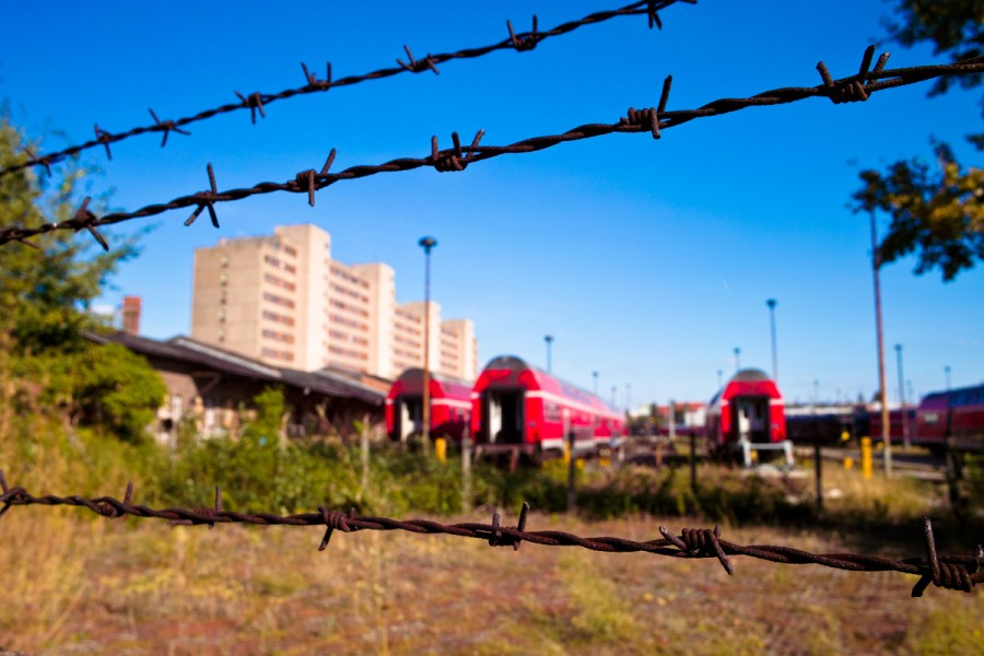 Restricted-Area-DB-Bahnhof-Lichtenberg-by-TH-web