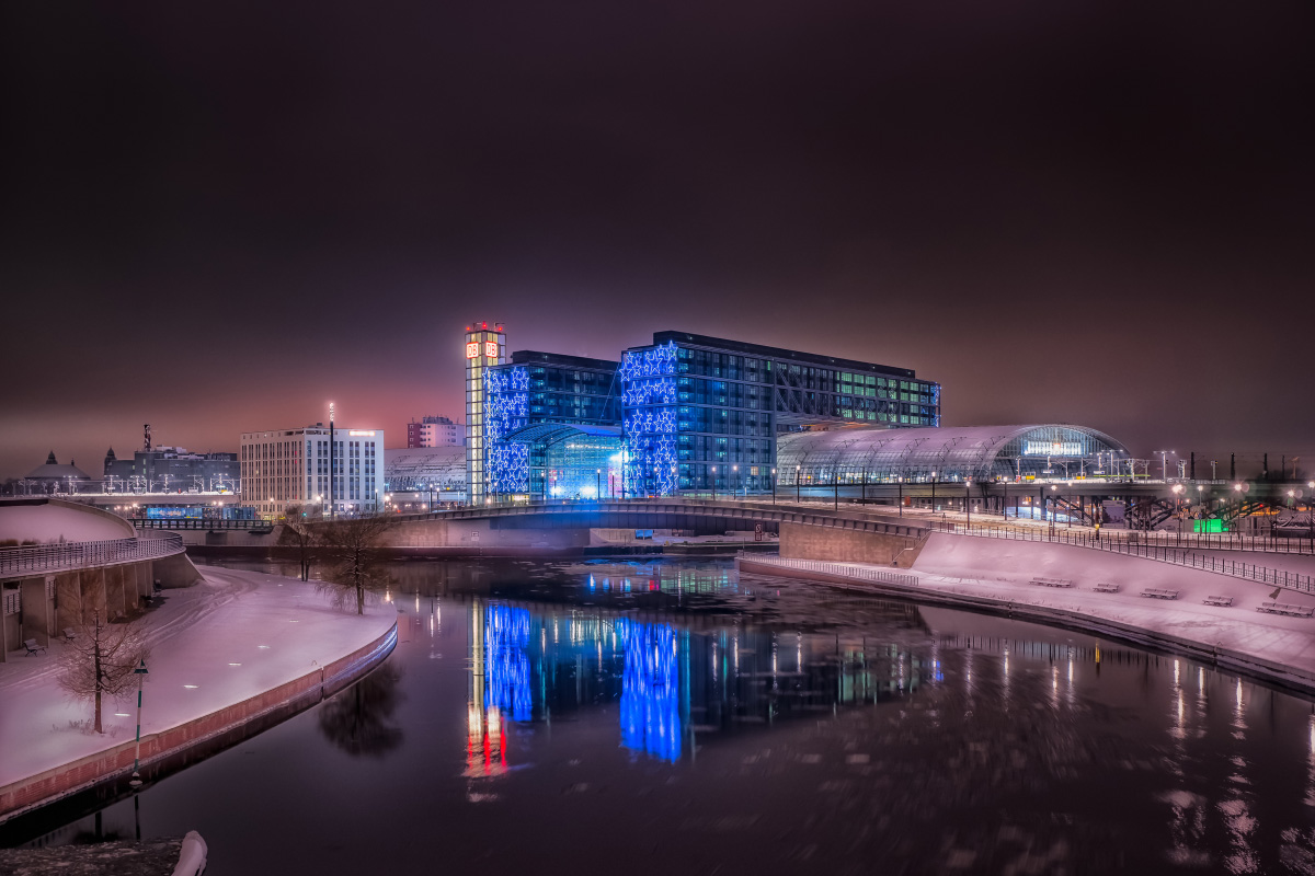 berlin-hbf-2--8772619624_07f72d132a_1200