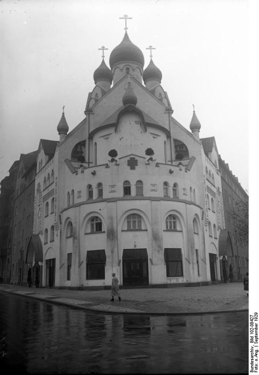 bundesarchiv_bild_102-08427_berlin_russische_kirche-web