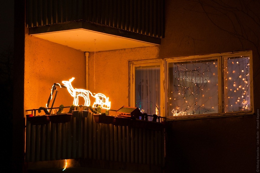 liveberlin-1855-xmas-balkonies