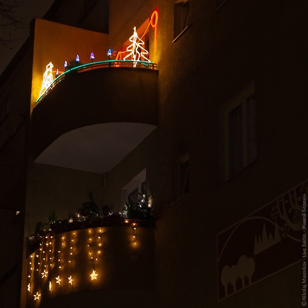 liveberlin-1874-xmas-balkonies
