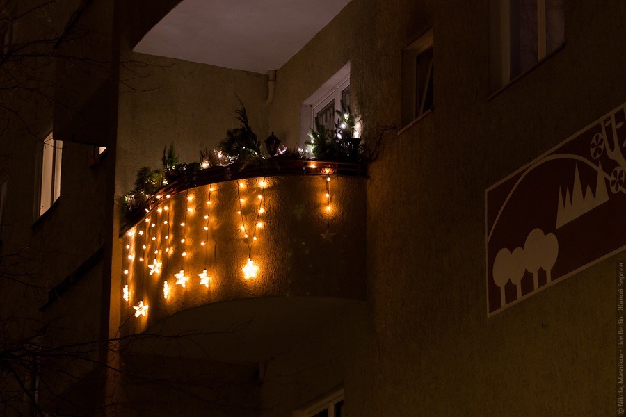liveberlin-1875-xmas-balkonies