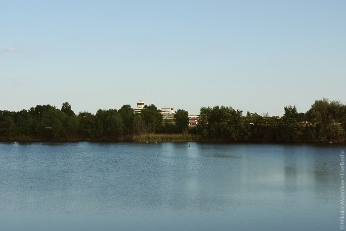 Аэропортовское озеро&nbsp;— Flughafensee