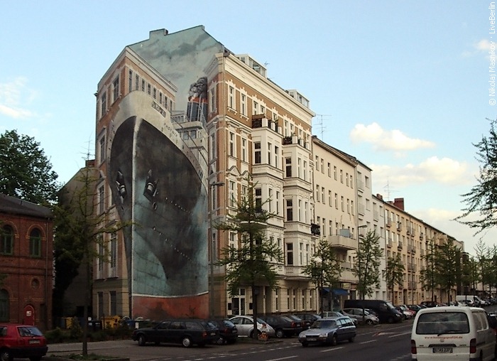 liveberlin-1303-new-overland-boat