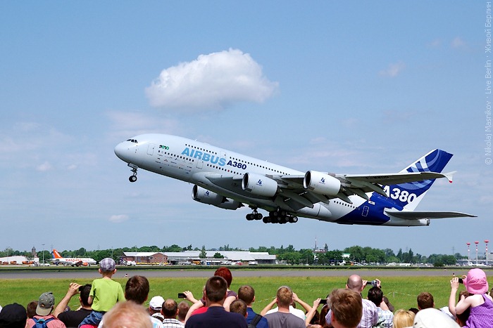 Airbus A380 на&nbsp;авиа-шоу ILA 2010 