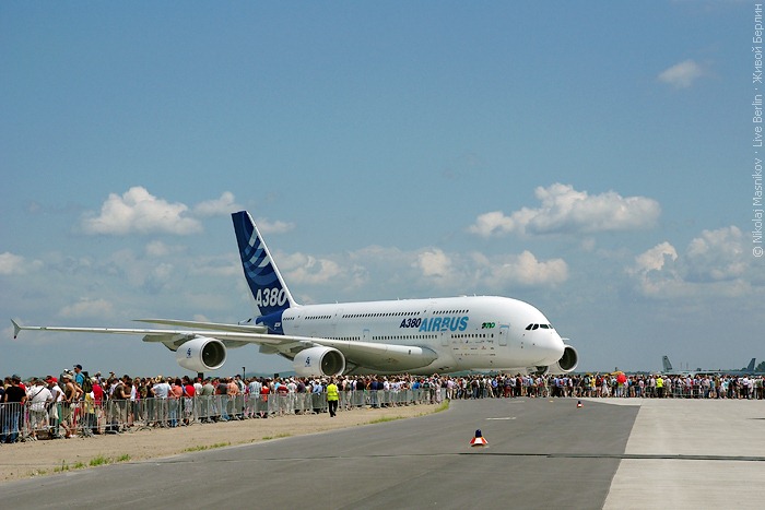 Airbus A380 на&nbsp;авиа-шоу ILA 2010