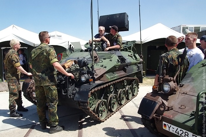 Авиа-шоу ILA 2010