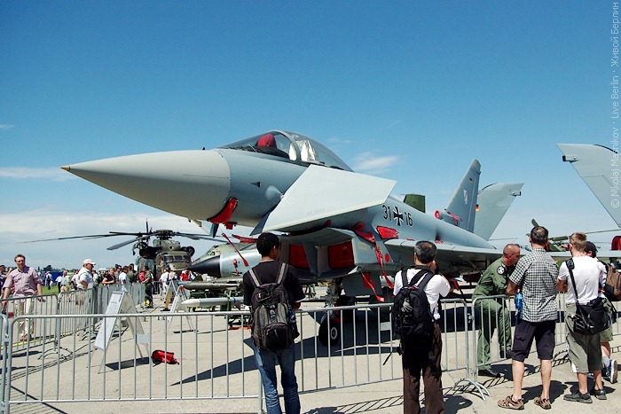 Авиа-шоу ILA 2010