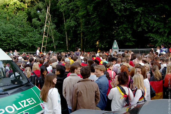 Fanmeile. Миля болельщиков 2010